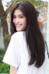 周诗雨最新爆料微博号,揭秘娱乐圈最新热点！”